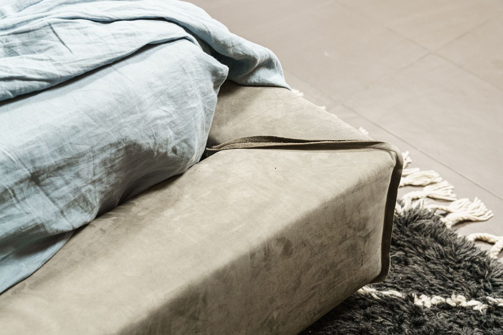 Baxter Кровать Miami Soft Kashmir Mousse от Baxter — в интерьере
