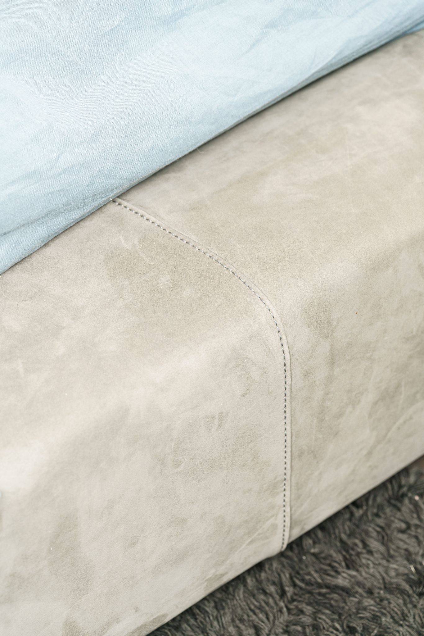 Baxter Кровать Miami Soft Kashmir Mousse от Baxter — в интерьере