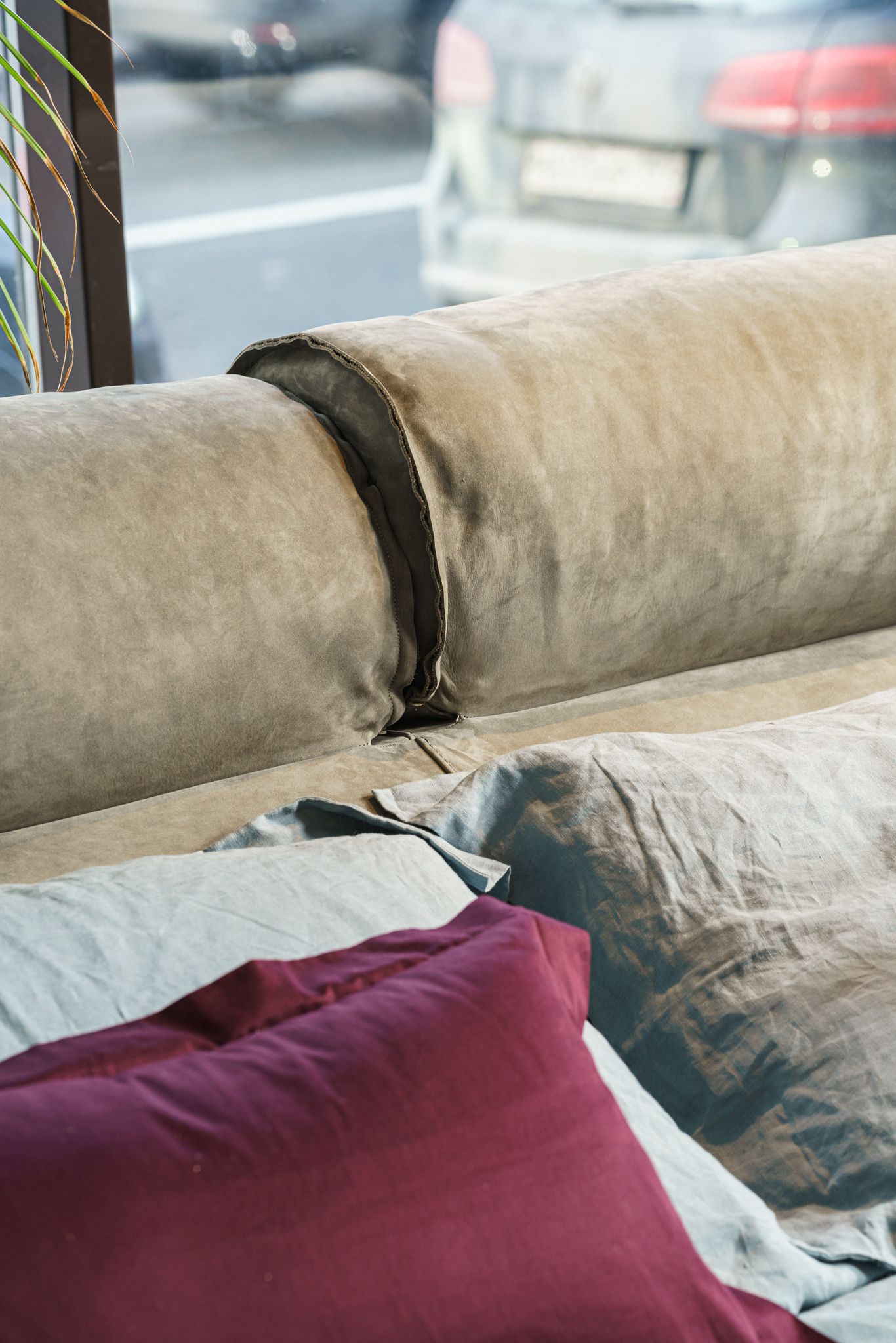 Baxter Кровать Miami Soft Kashmir Mousse от Baxter — в интерьере
