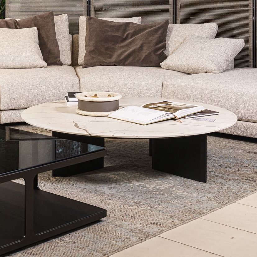 Poliform Журнальный столик Mush 120 Zecevo Marble от Poliform — в интерьере