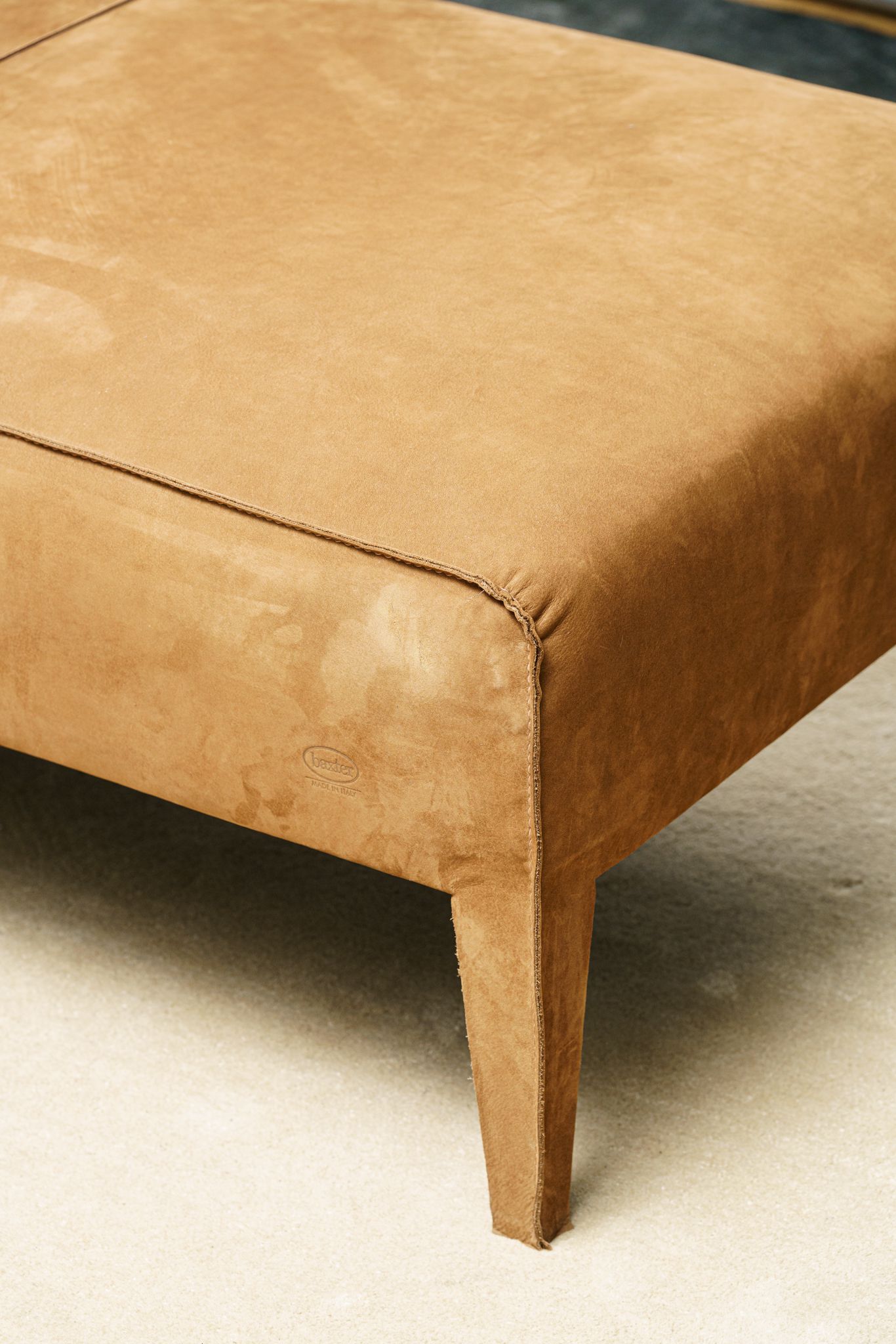 Baxter Банкетка Freud Kashmir Cognac от Baxter — в интерьере
