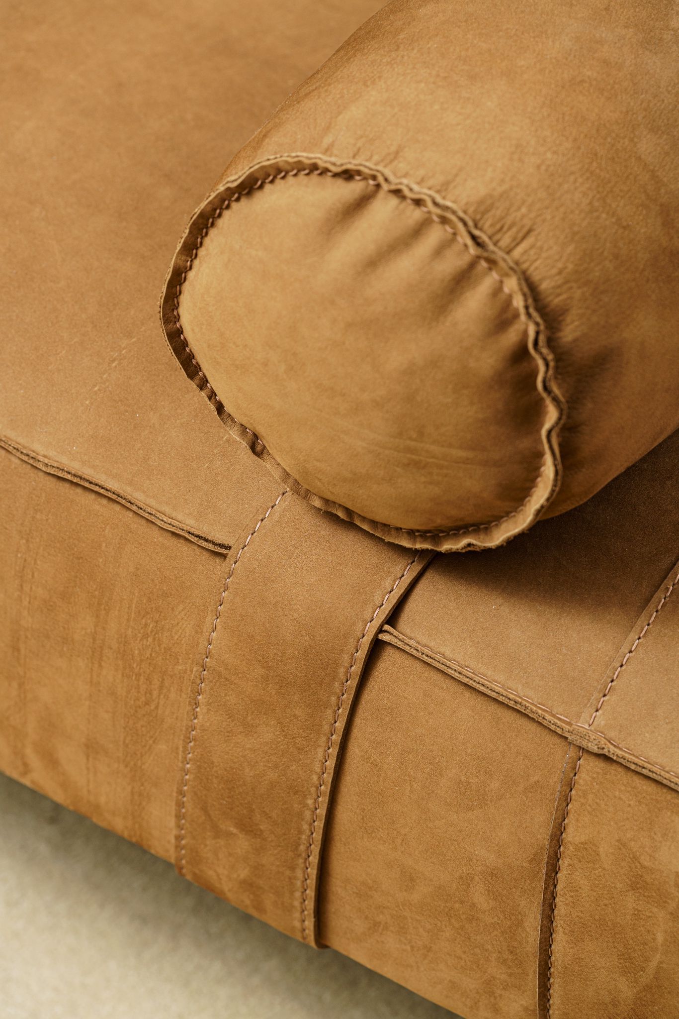 Baxter Банкетка Freud Kashmir Cognac от Baxter — в интерьере