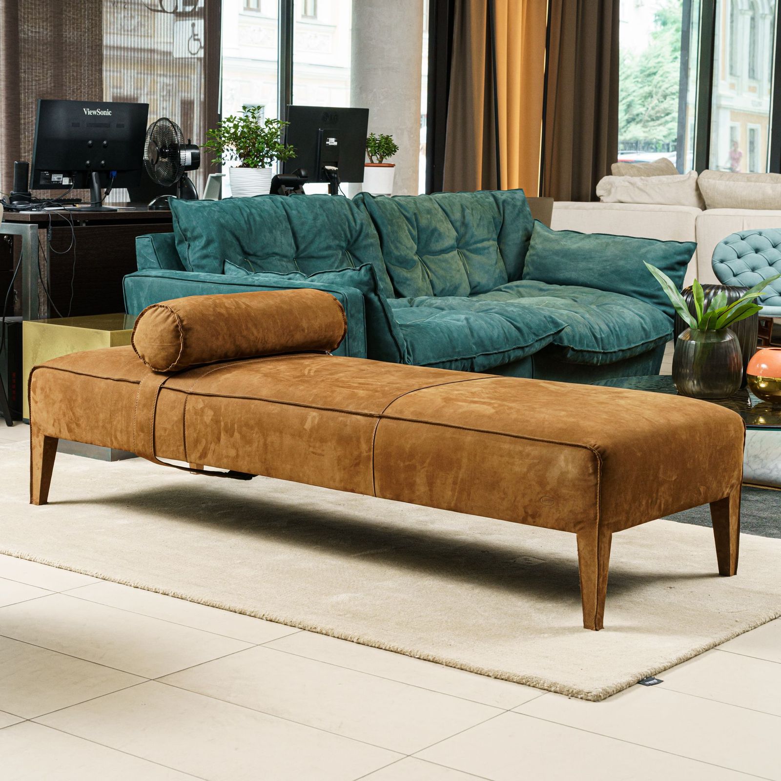 Baxter Банкетка Freud Kashmir Cognac от Baxter — в интерьере