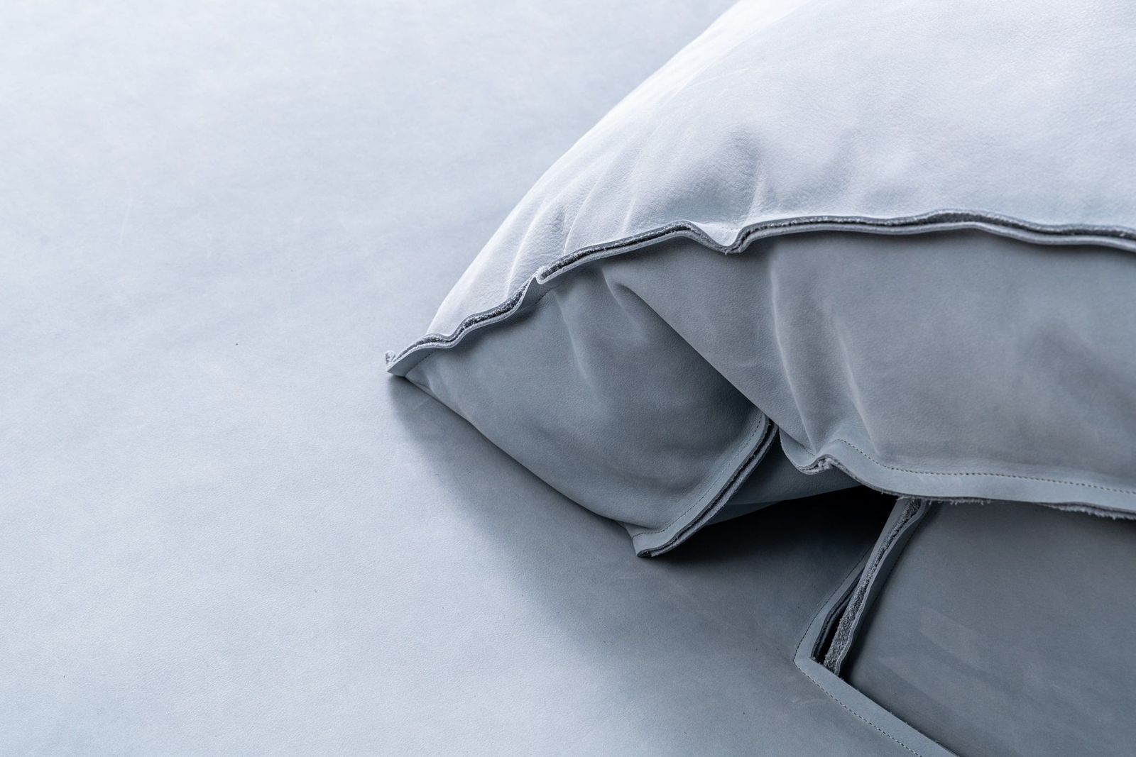 Baxter Диван Budapest Soft Kashmir Azure 330 от Baxter — в интерьере