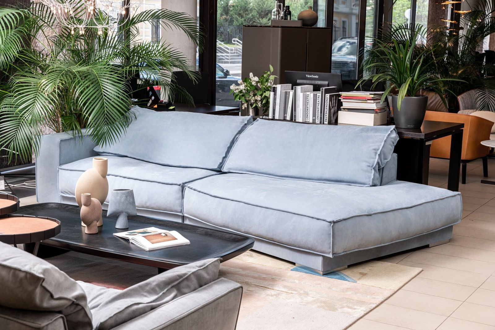 Baxter Диван Budapest Soft Kashmir Azure 330 от Baxter — в интерьере