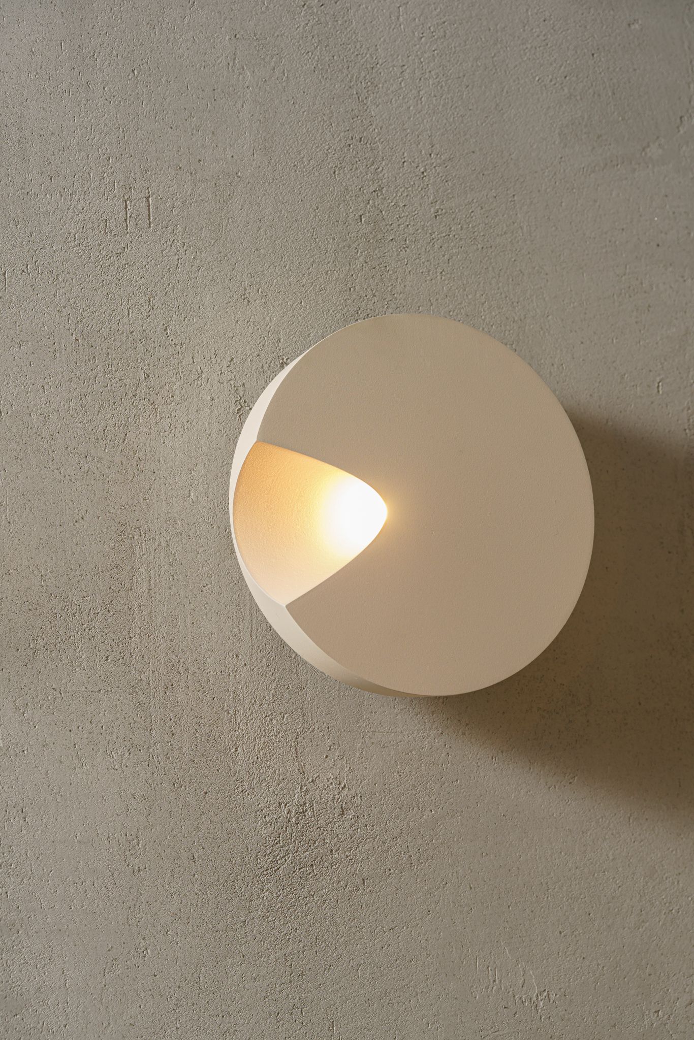 Vibia Бра Dots 4662 Brown от Vibia — в интерьере