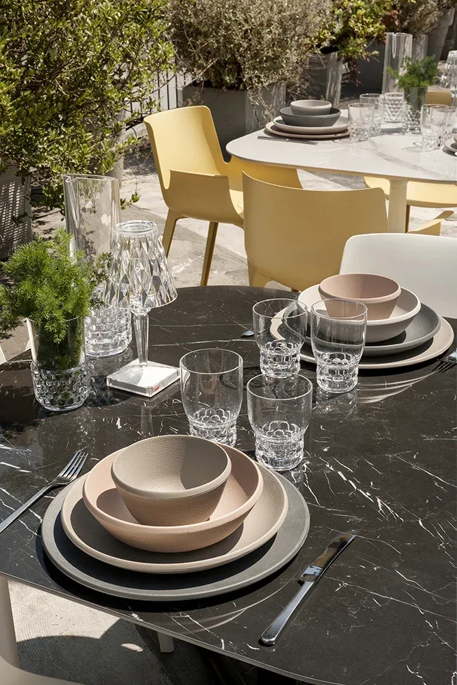 Kartell Стакан Trama от Kartell — в интерьере