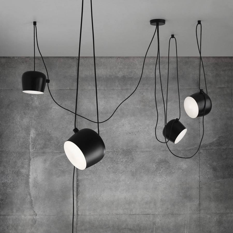 Flos Люстра Aim из 5 подвесов Black от Flos — в интерьере