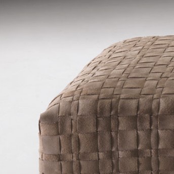 Flexform Пуф Bangkok 55*55 от Flexform — в интерьере
