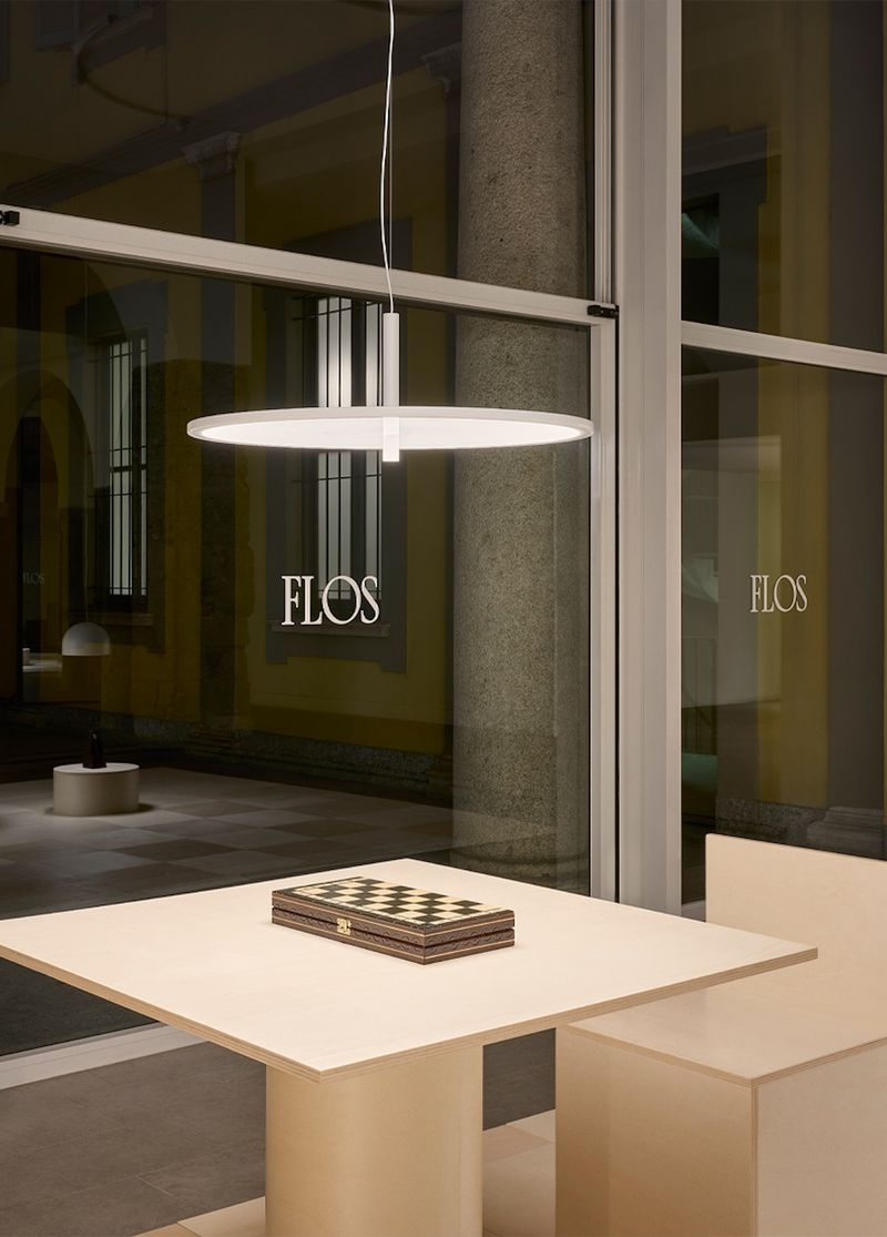 Flos Подвесной светильник My Disc F1903009 от Flos — в интерьере