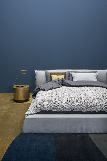 Baxter Кровать Paris Slim Bo.Hemian Siberia от Baxter — в интерьере