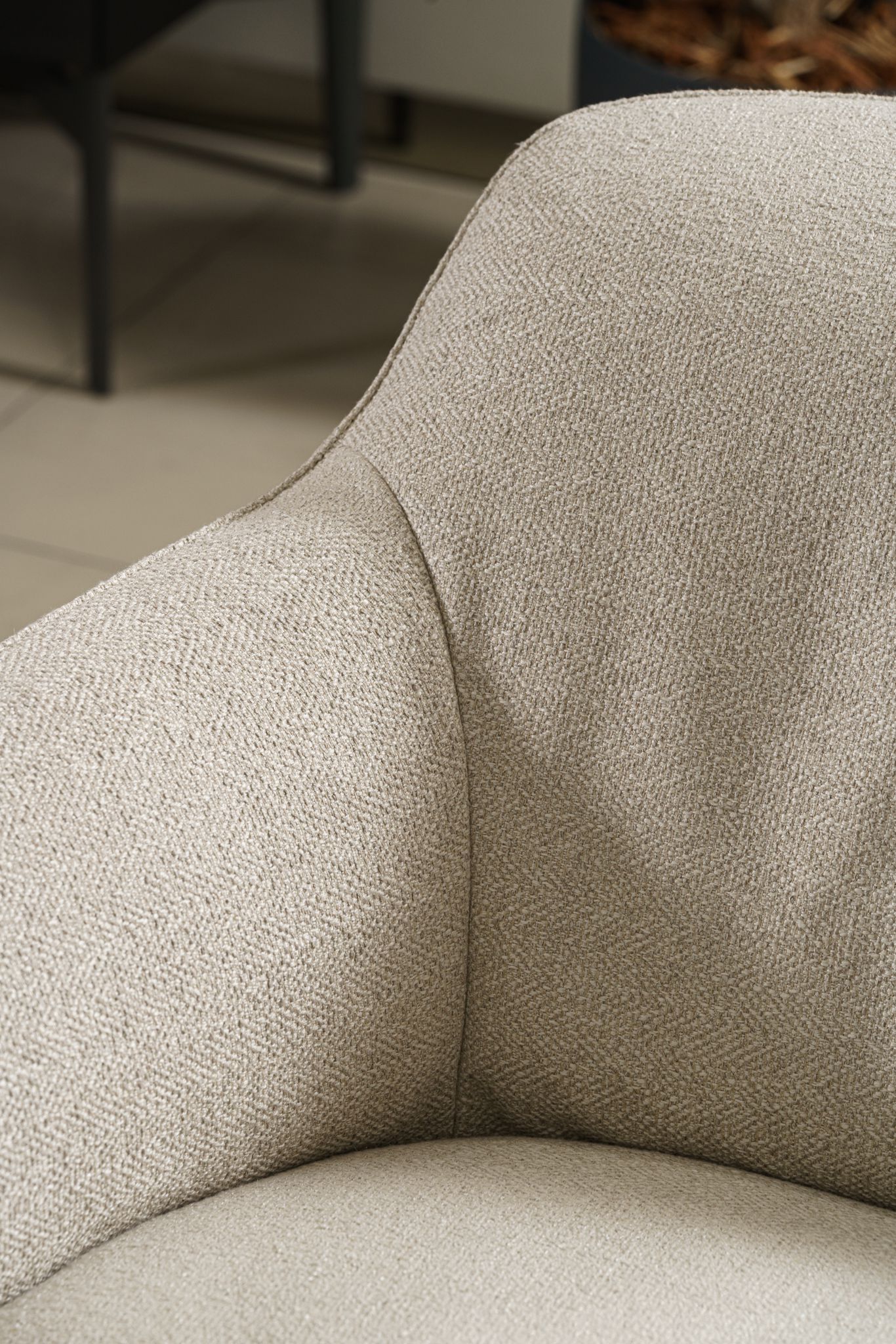 Poliform Кресло Kaori Caffee/Crema от Poliform — в интерьере