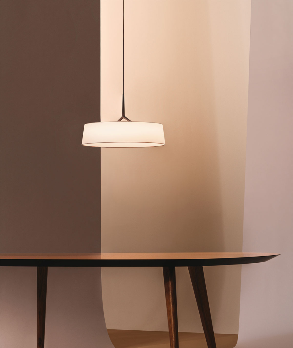Vibia Подвесной светильник Dama 3235 от Vibia — в интерьере
