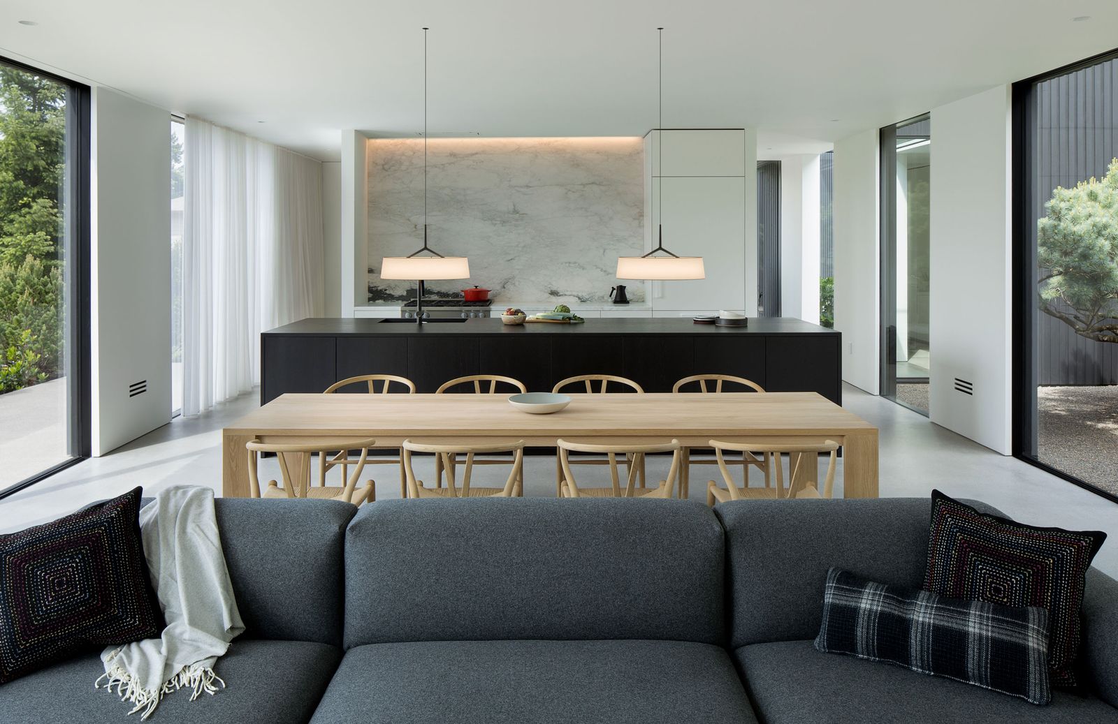 Vibia Подвесной светильник Dama 3235 от Vibia — в интерьере