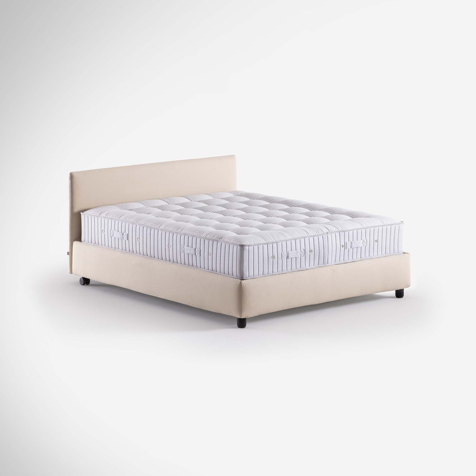 Flou Матрас Comfort MAHM medium 200 от Flou — в интерьере
