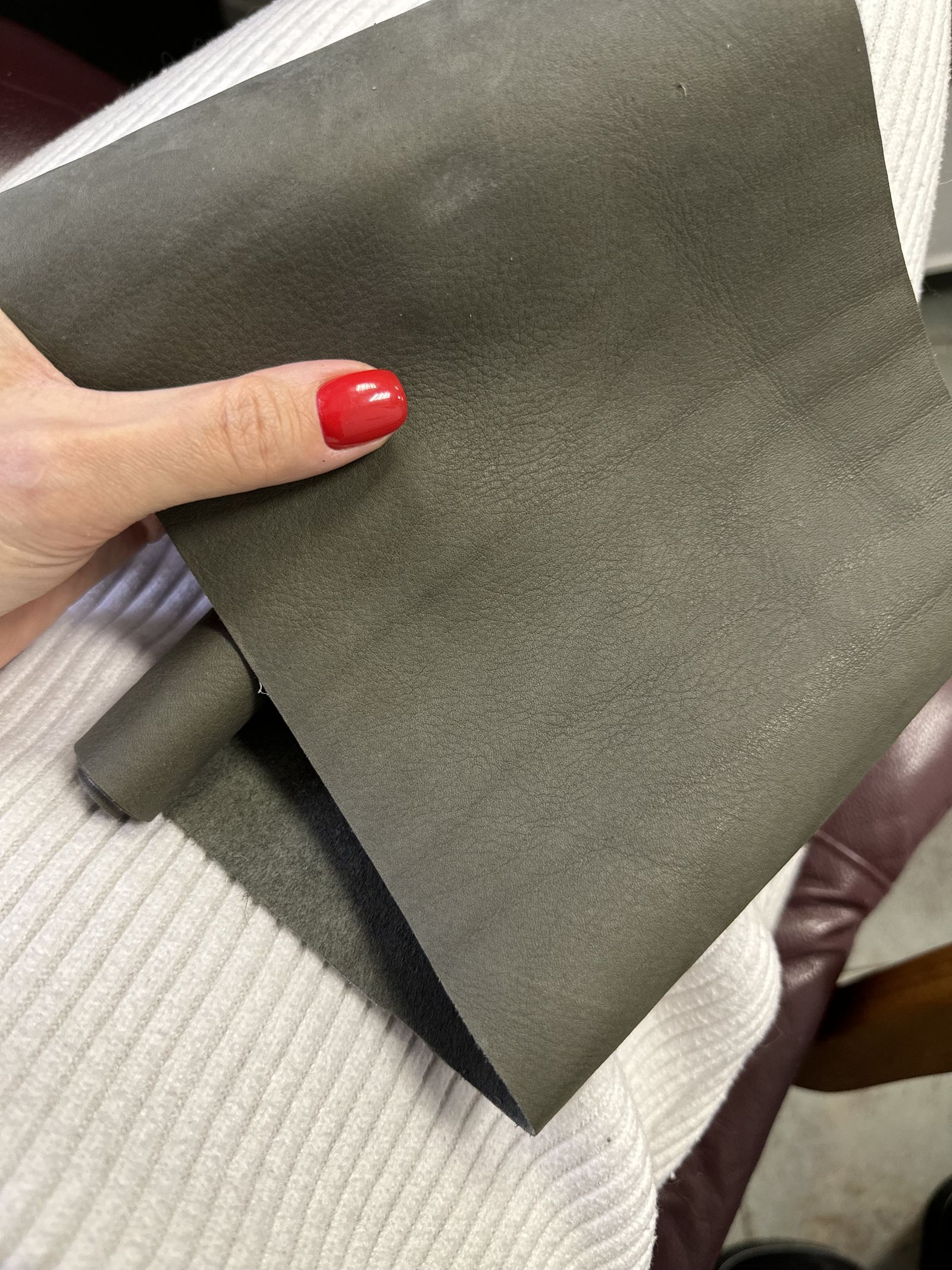 Baxter Кресло So Good Plume Mat Leather от Baxter — в интерьере
