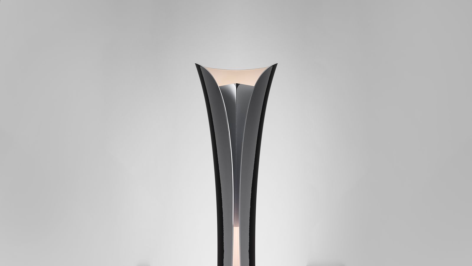 Artemide Торшер Cadmo от Artemide — в интерьере