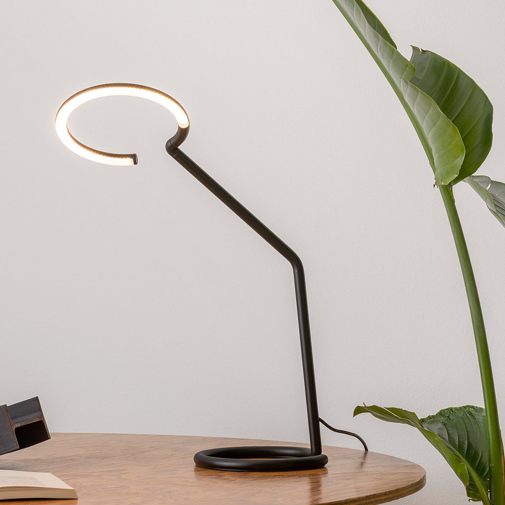 Artemide Настольная лампа Vine от Artemide — в интерьере