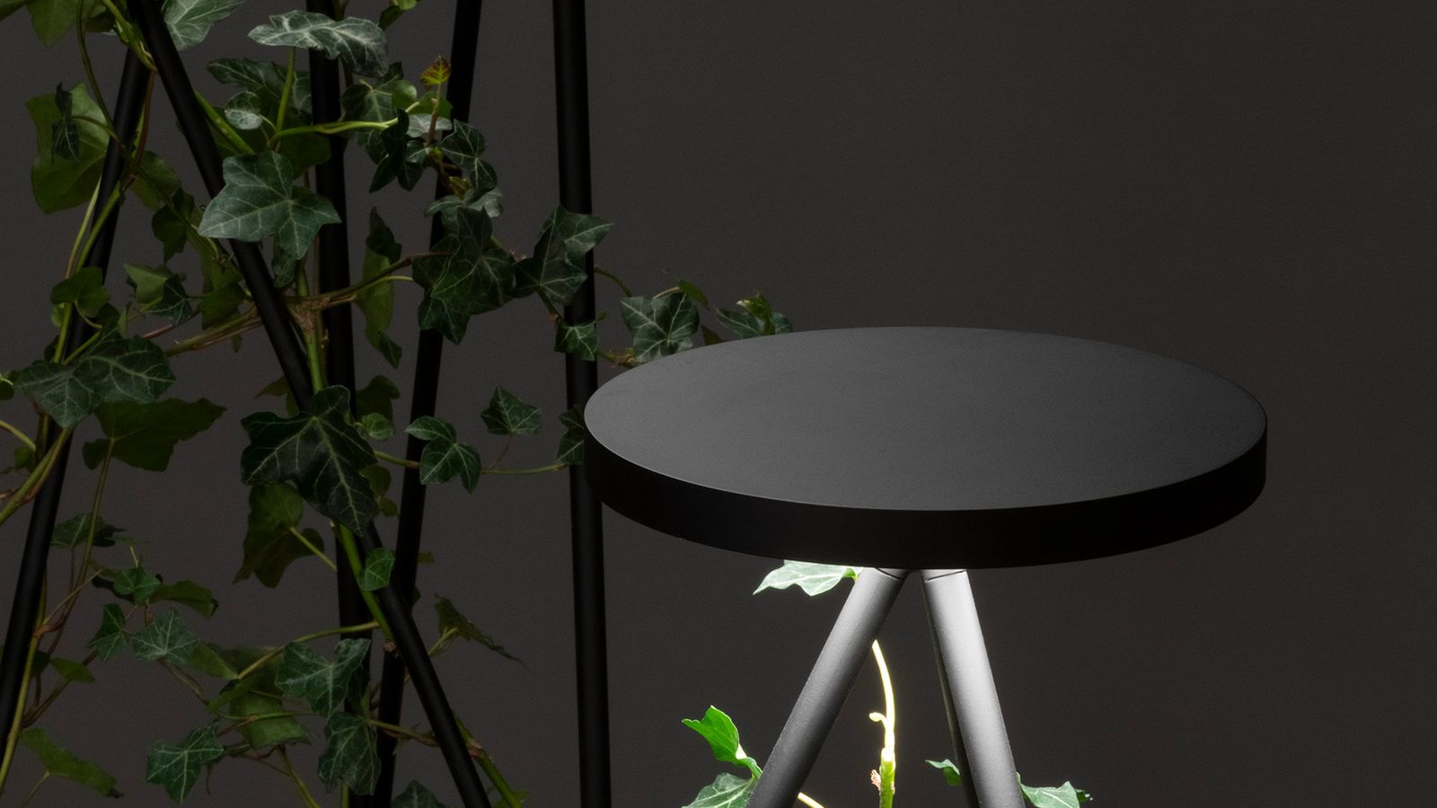 Artemide Торшер Trilix от Artemide — в интерьере