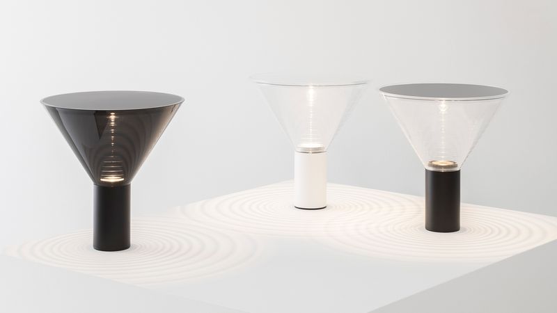 Artemide Настольная лампа Look at Me от Artemide