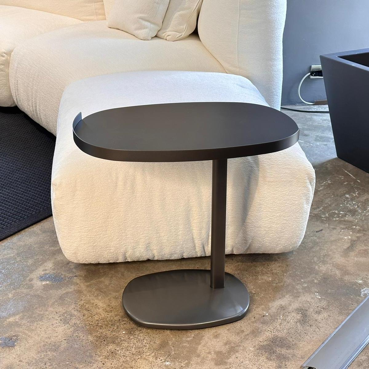 Flou Журнальный столик Victoria Anodic Bronze от Flou — в интерьере