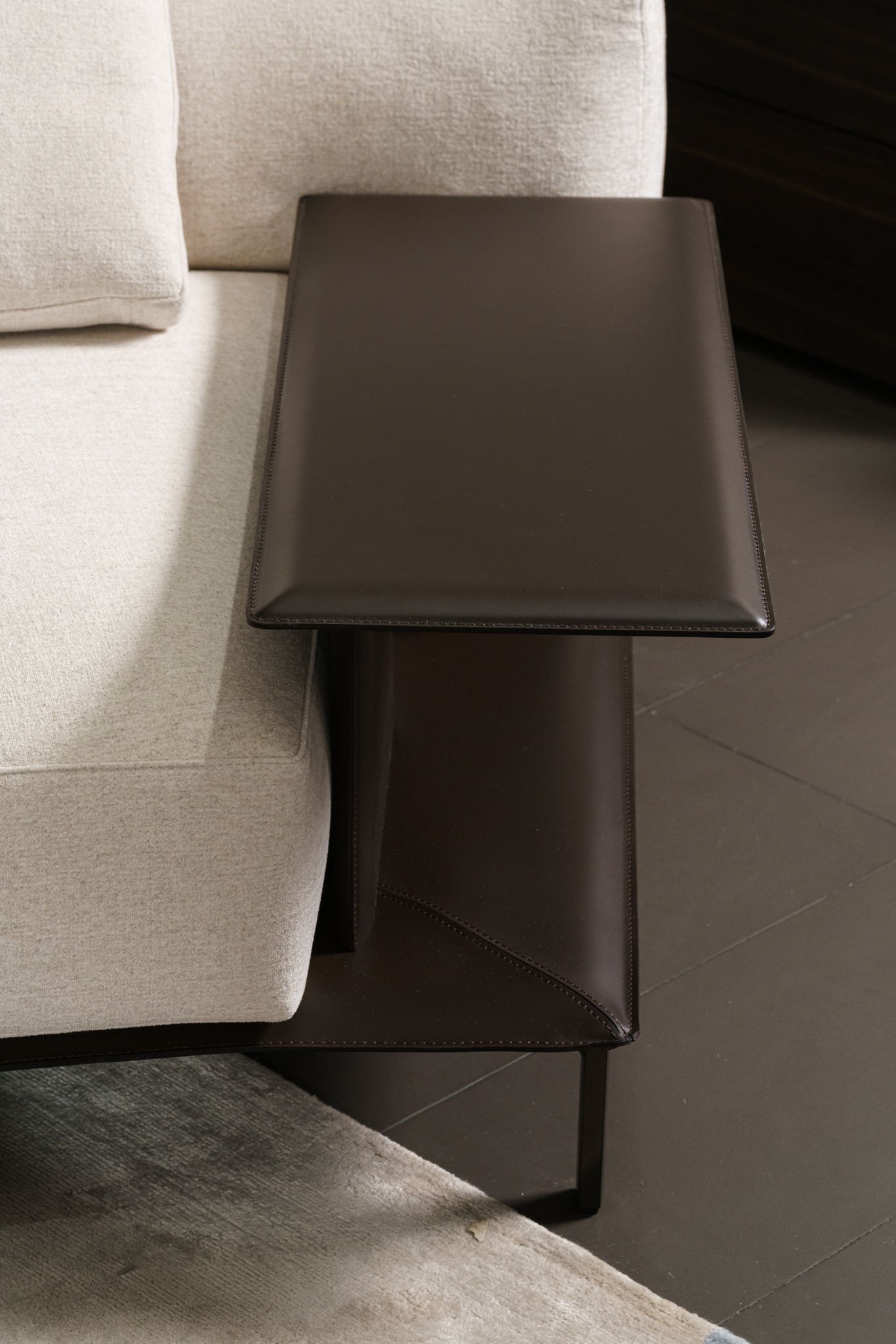 Poliform Диван Brera Naxos 18 Canapa от Poliform — в интерьере