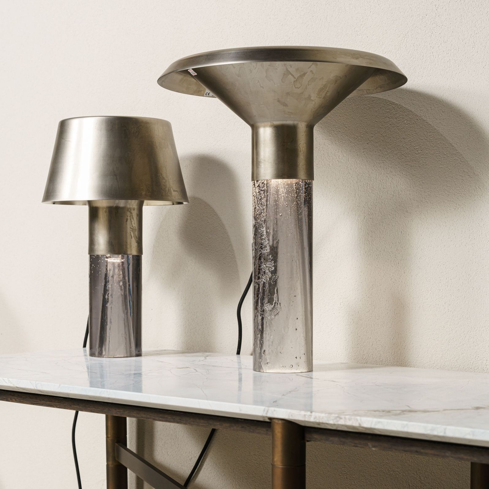 Henge Настольная лампа Ghost Lamp Table 45 от Henge — в интерьере