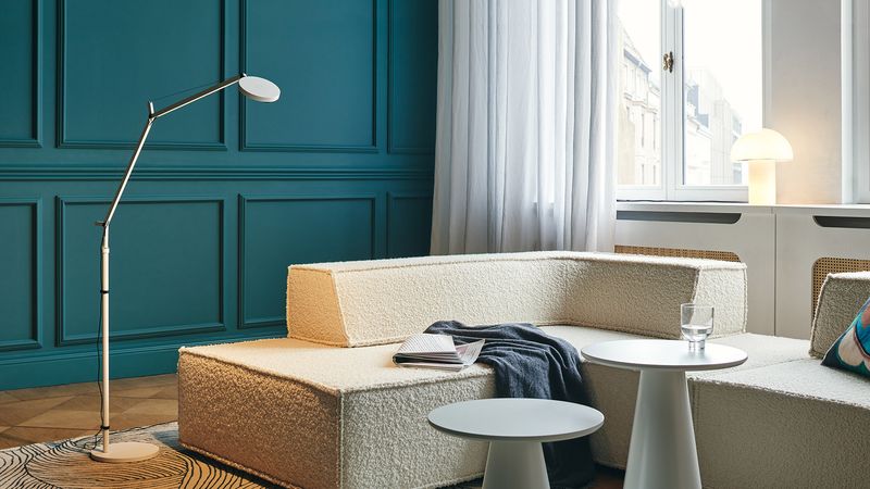 Artemide Торшер Demetra от Artemide — в интерьере