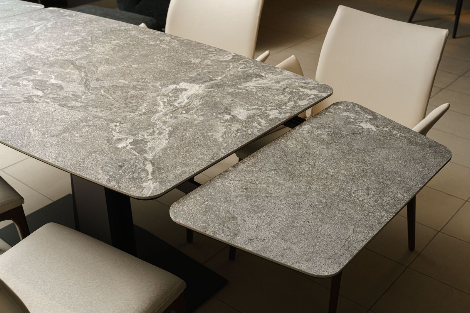 Cattelan Italia Стол Duffy Keramik Drive KM13 Arenal от Cattelan Italia — в интерьере