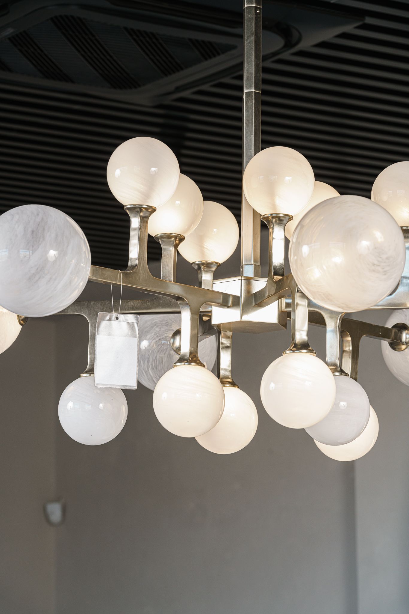 Arteriors Люстра Tricia от Arteriors — в интерьере