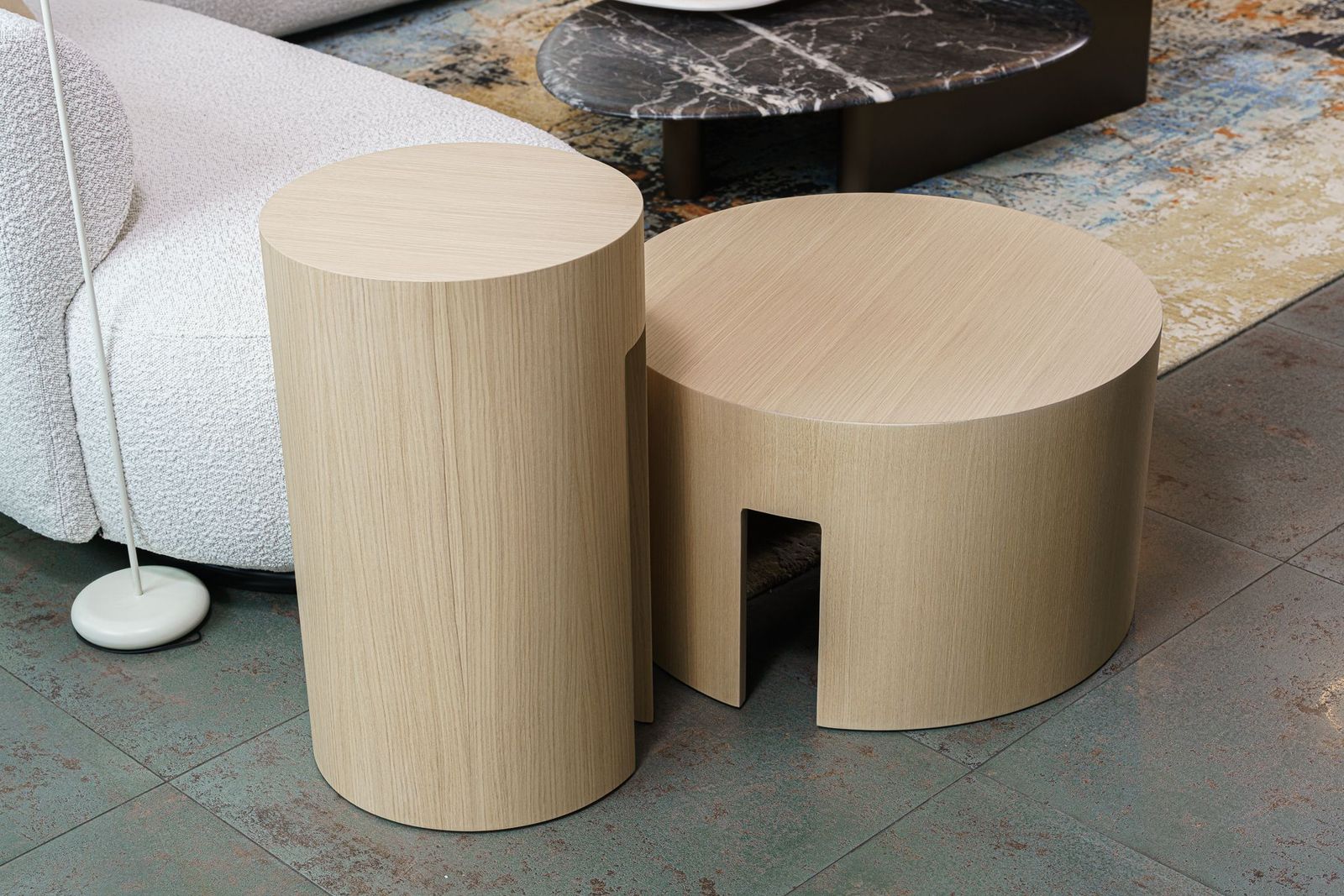Meridiani Журнальный столик Gong 60 Oak Light от Meridiani — в интерьере