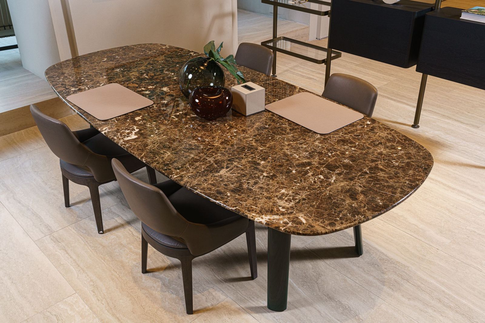 Molteni&C Стол Old Ford 292 Emperador dark от Molteni & C — в интерьере