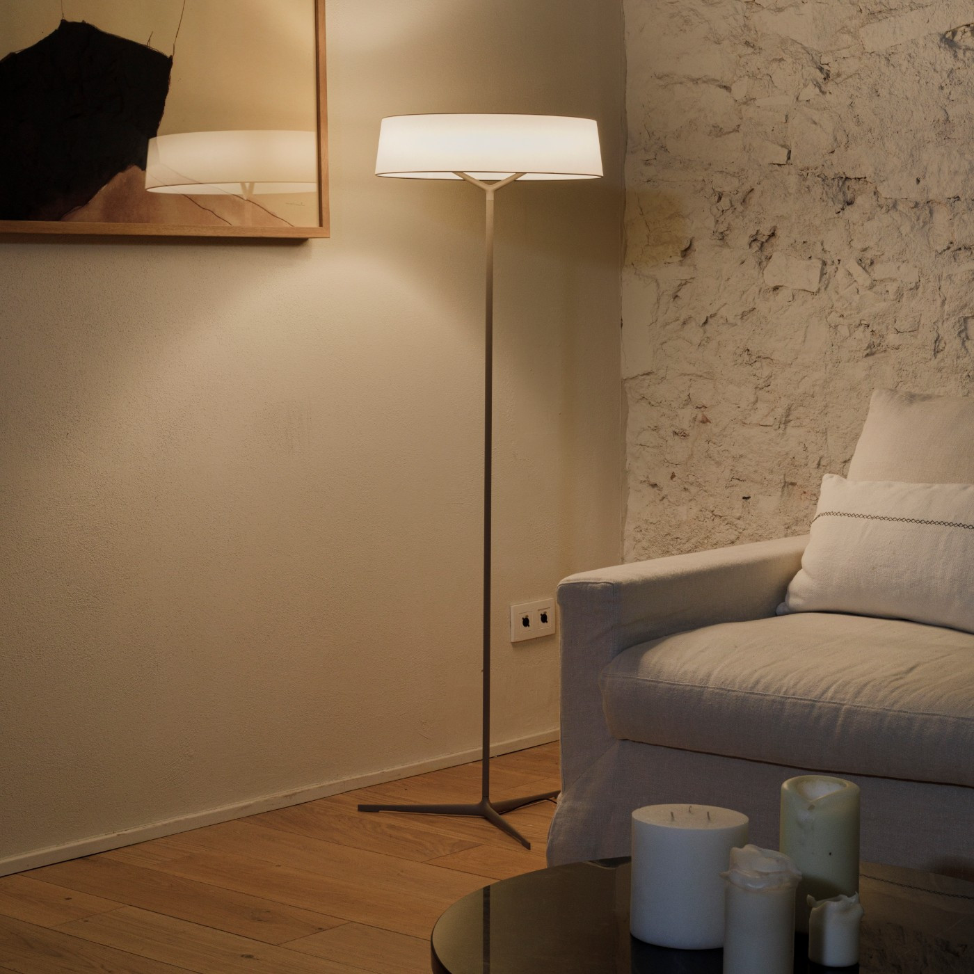 Vibia Торшер Dama 3230 от Vibia — в интерьере