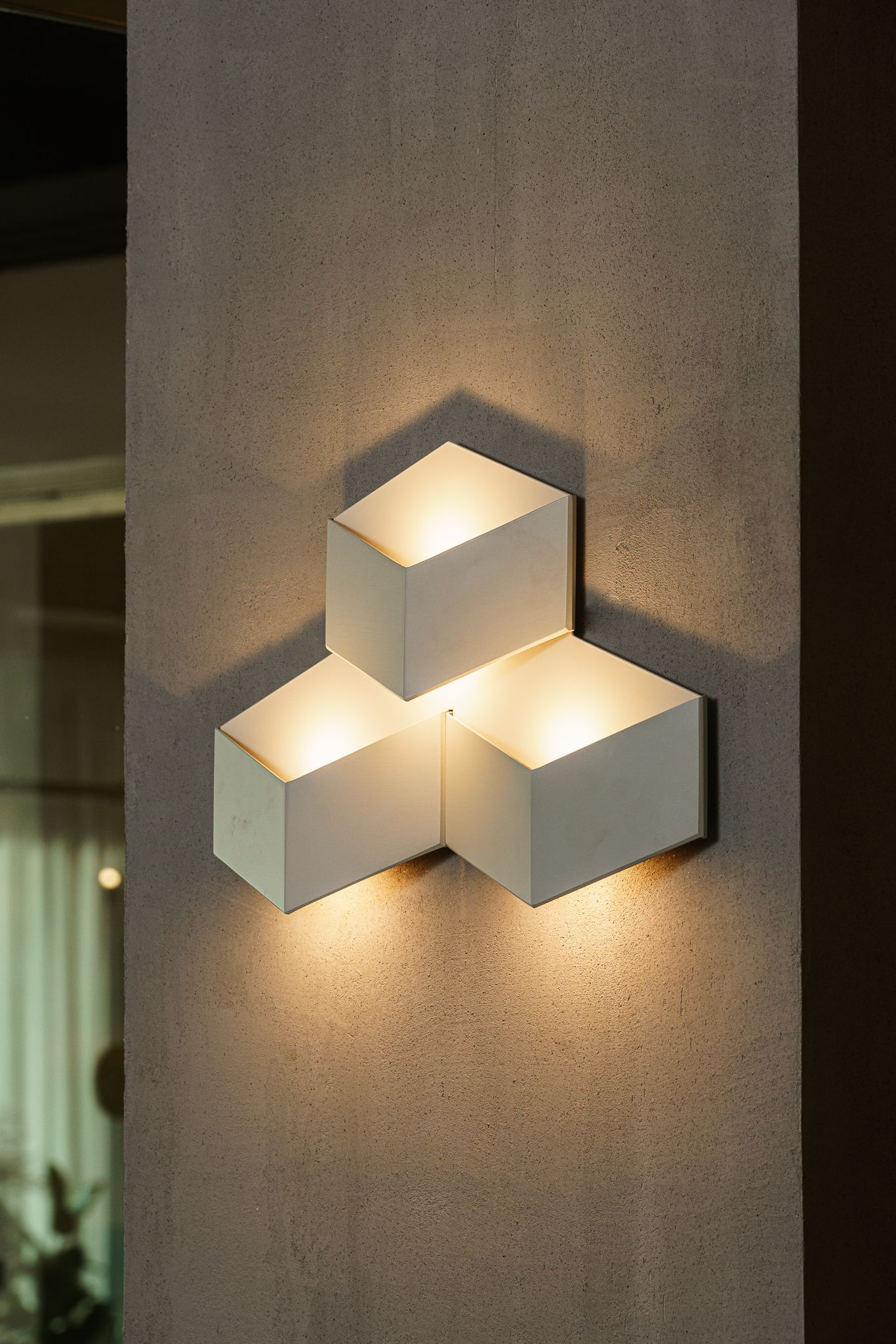 Vibia Бра Fold Surface 4202 Off White от Vibia — в интерьере