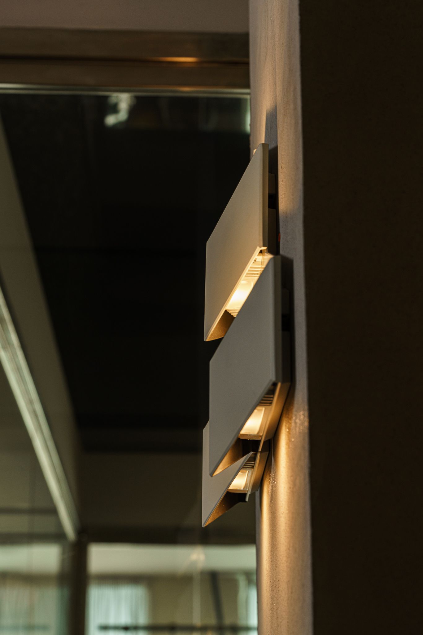 Vibia Бра Fold Surface 4202 Off White от Vibia — в интерьере
