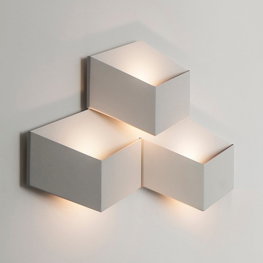 Vibia Бра Fold Surface 4202 Off White от Vibia — в интерьере