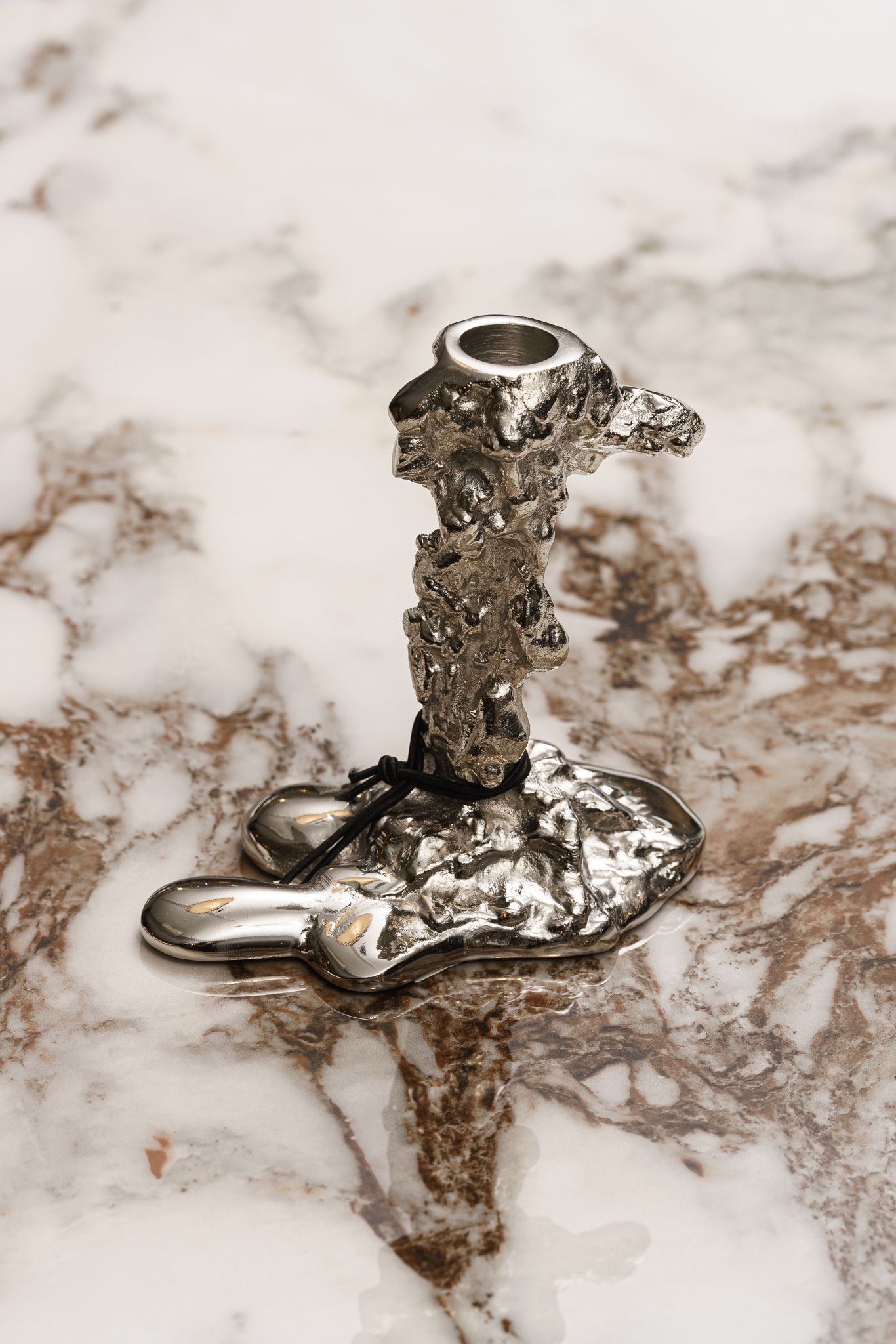 Polspotten Подсвечник Drip Silver S от Polspotten — в интерьере