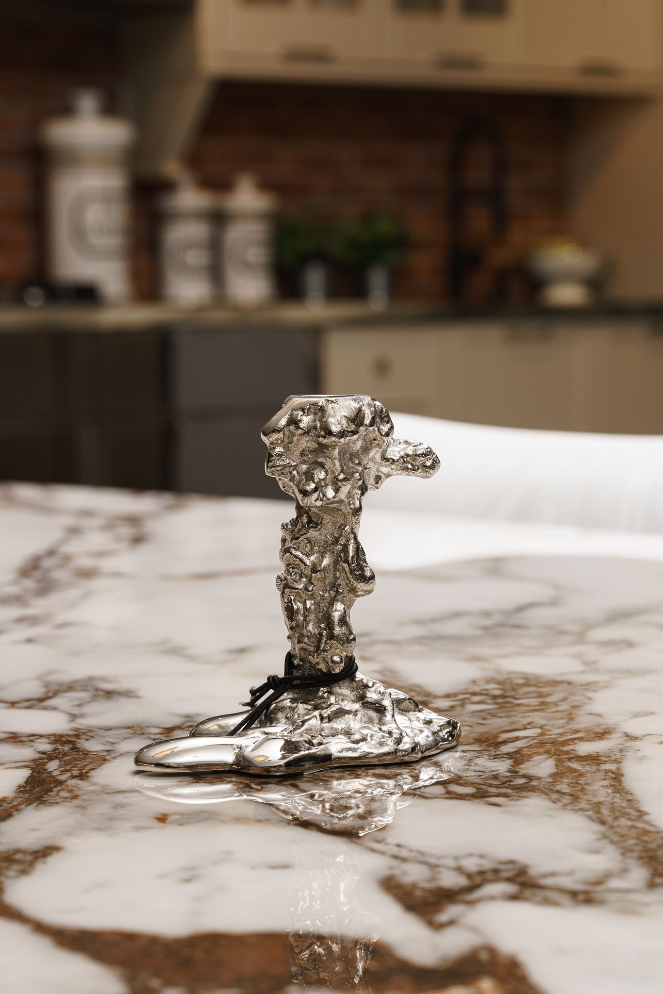 Polspotten Подсвечник Drip Silver S от Polspotten — в интерьере