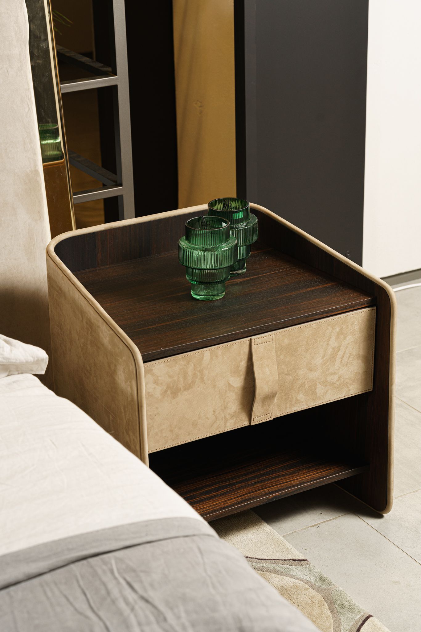 Polspotten Подсвечник Steps Dark Green от Polspotten — в интерьере