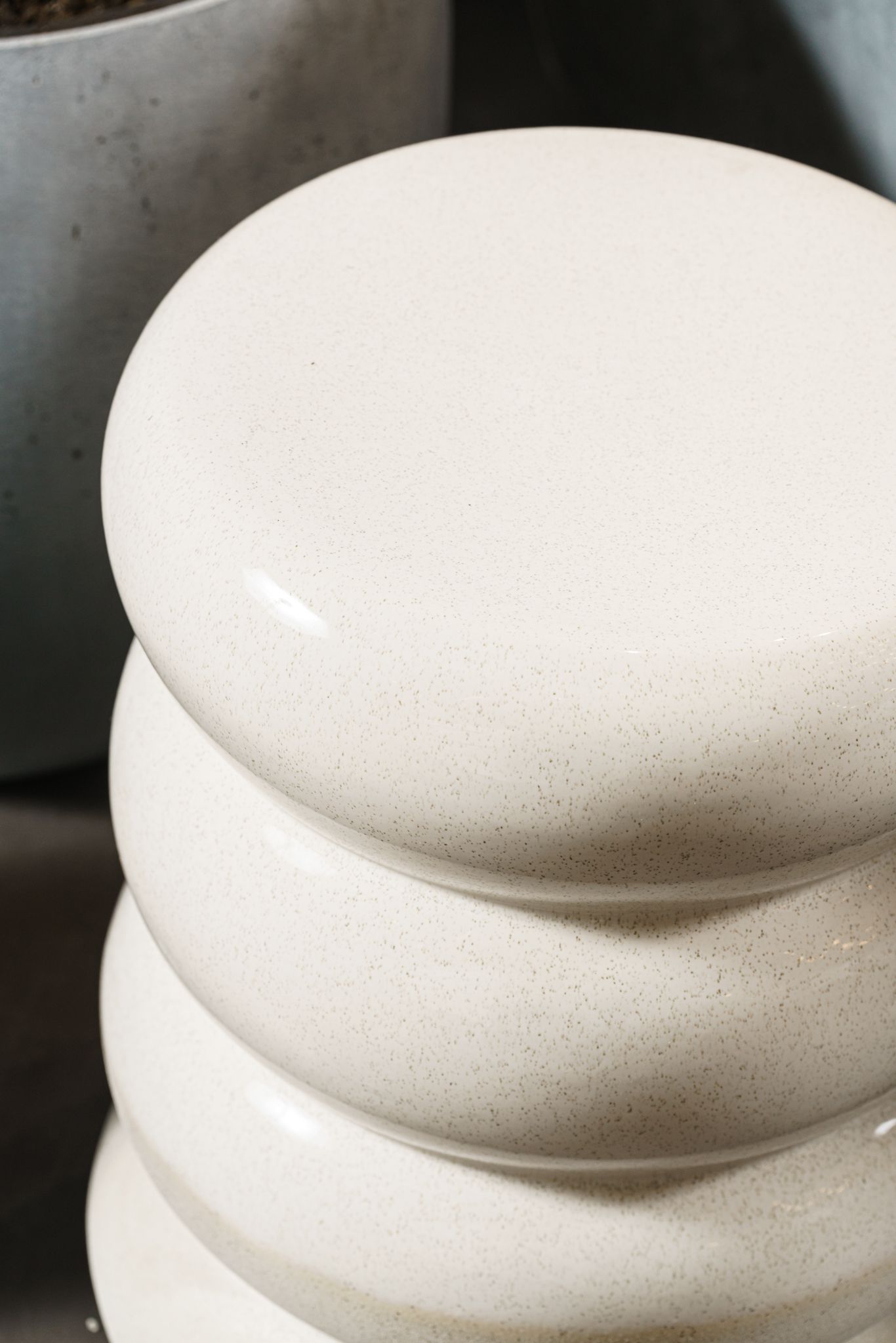 Polspotten Табурет Chubby White от Polspotten — в интерьере