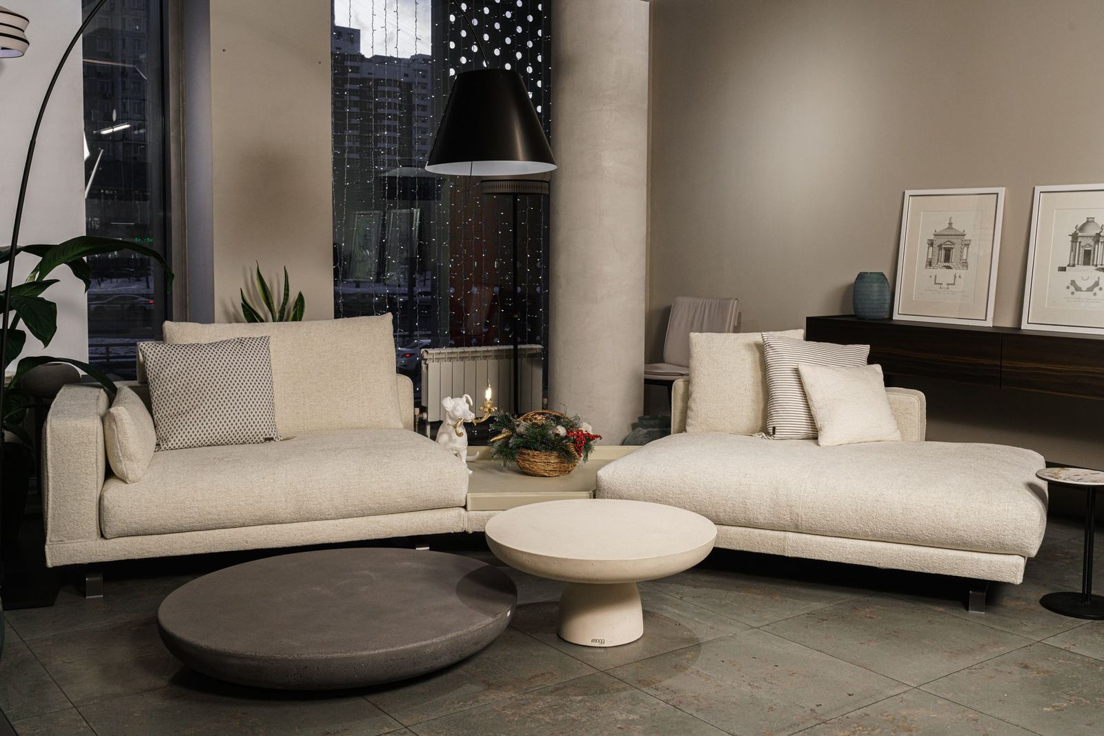 Molteni&C Диван с подушками Octave от Molteni & C — в интерьере