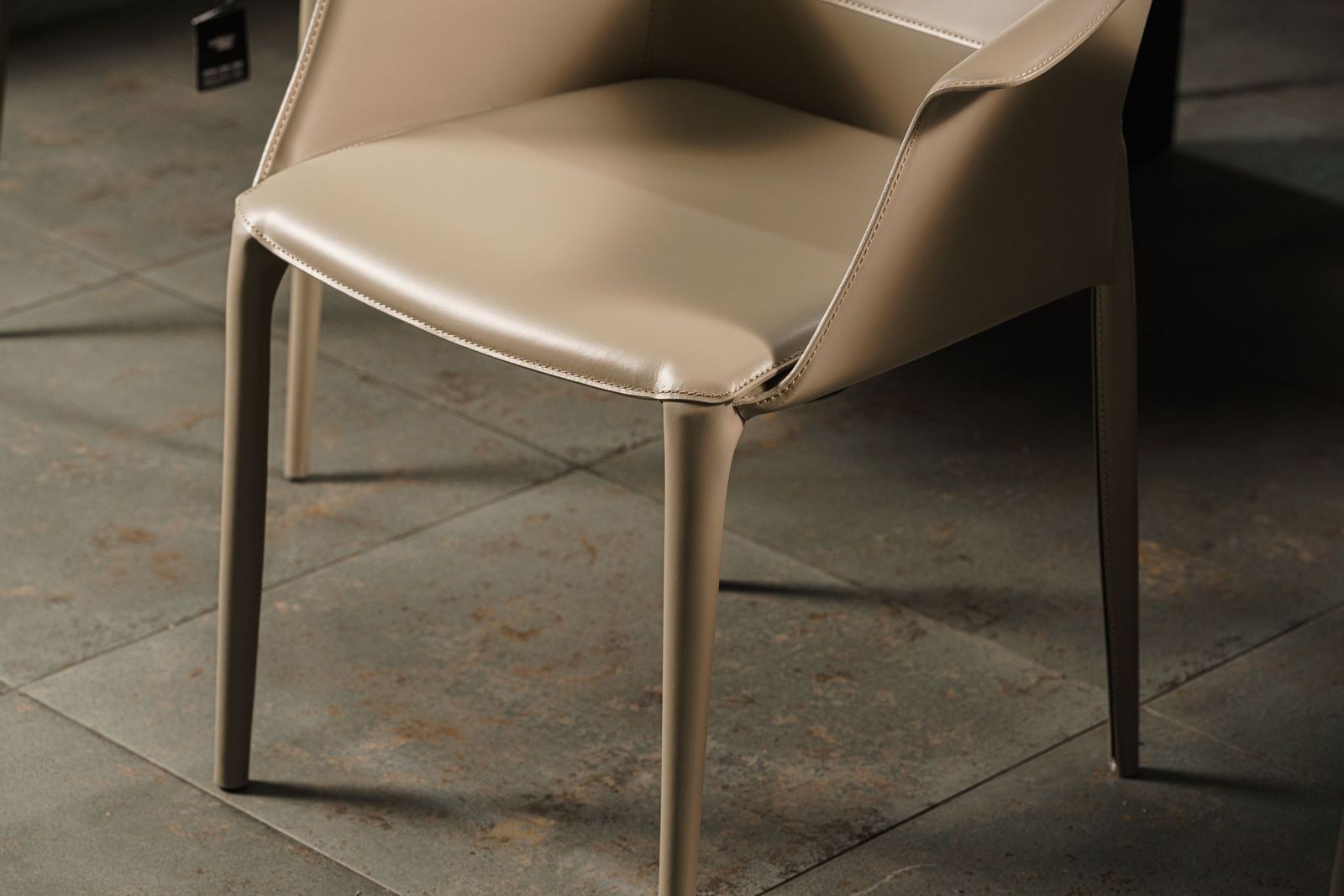 Cattelan Italia Стул Zuleika 51 Castoro от Cattelan Italia — в интерьере