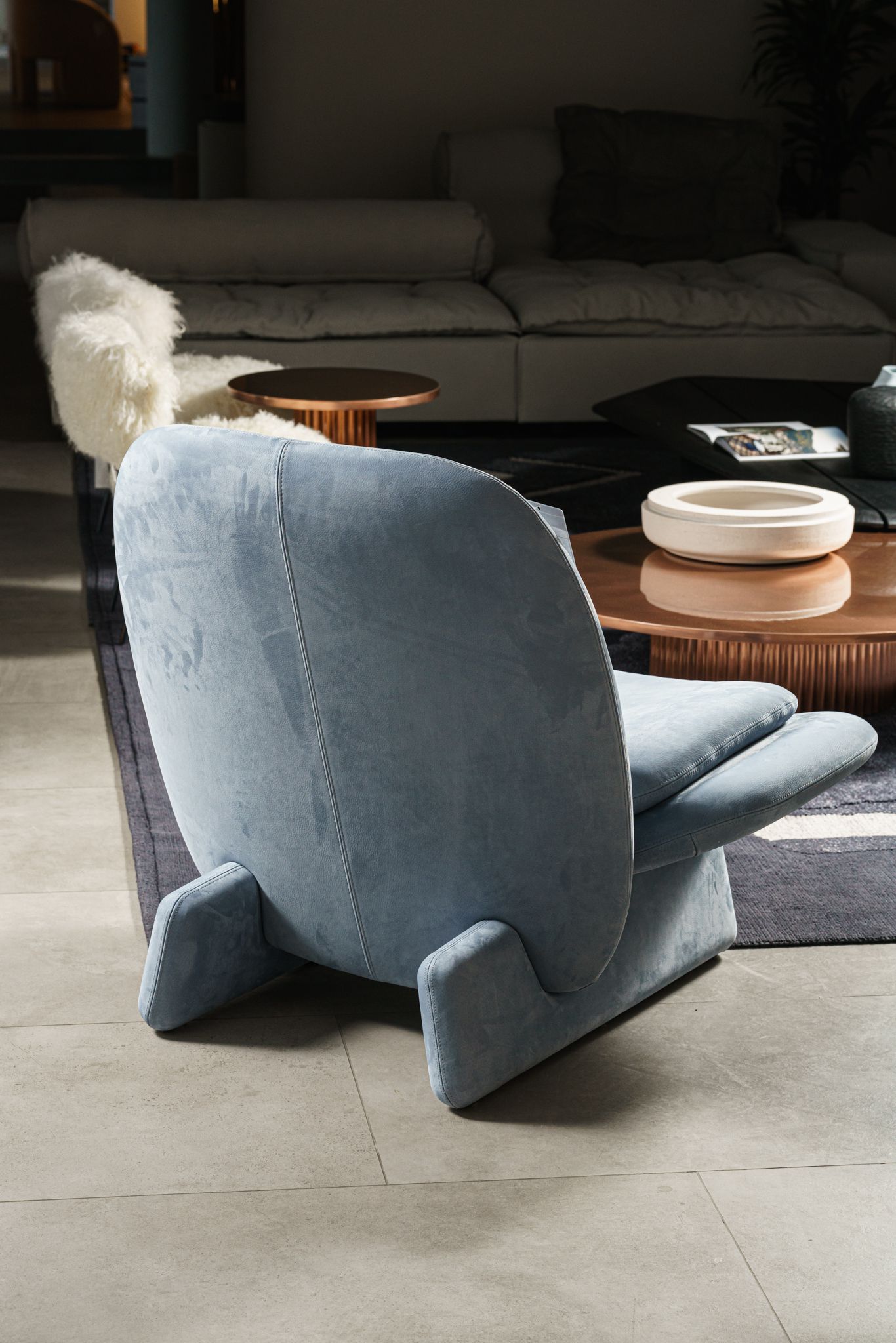 Baxter Кресло Elli Light Blue от Baxter — в интерьере
