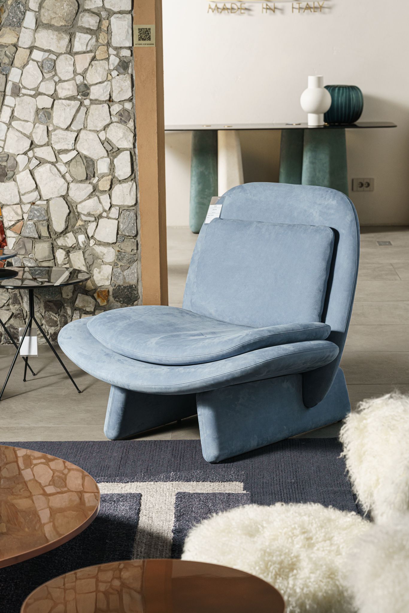 Baxter Кресло Elli Light Blue от Baxter — в интерьере