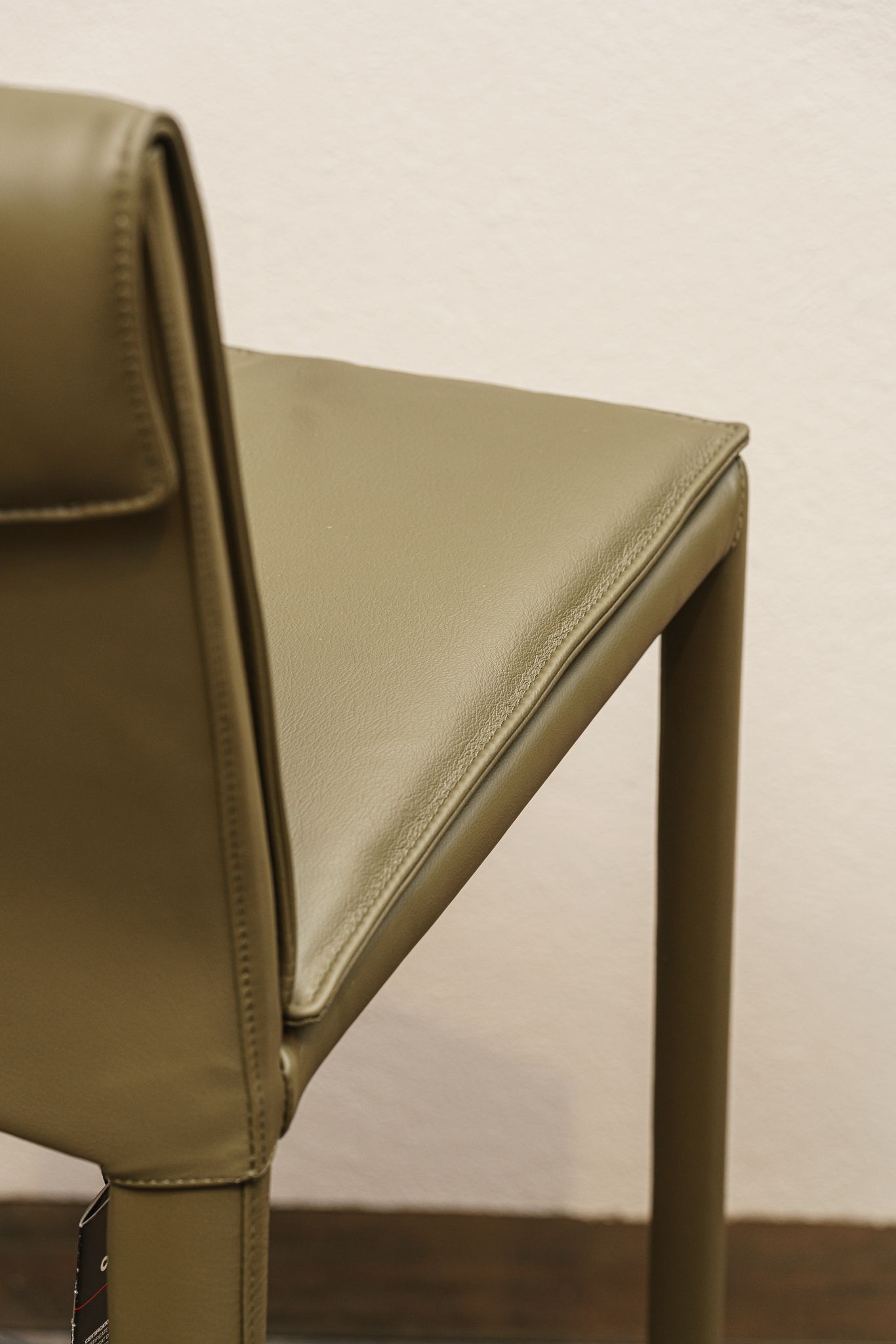 Cattelan Italia Барный стул Isabel B Pelle Oliva от Cattelan Italia — в интерьере