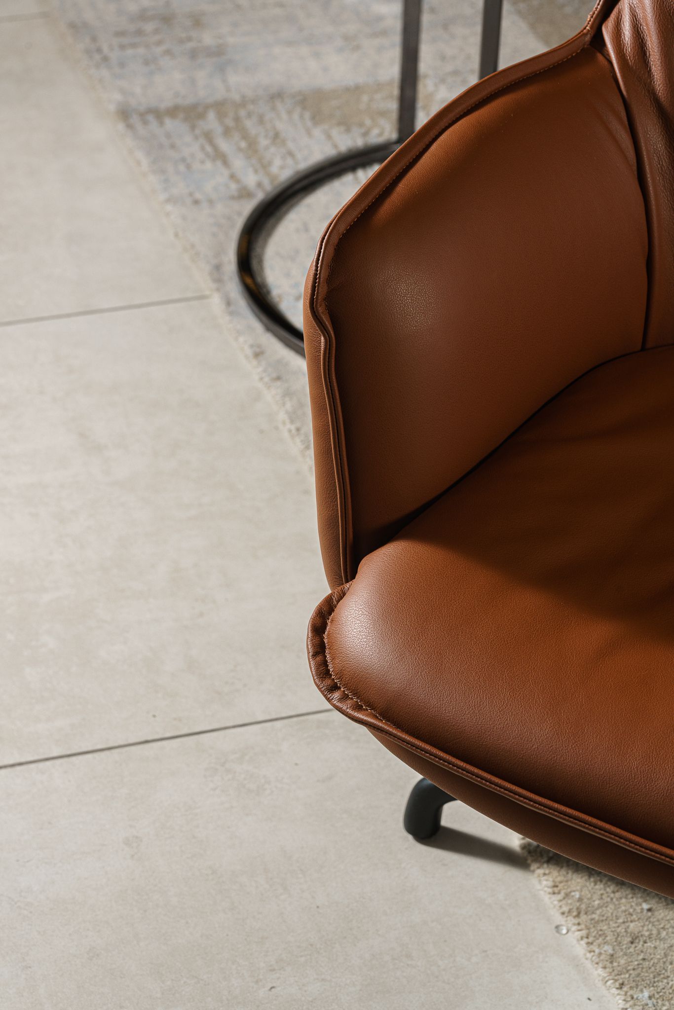 Cattelan Italia Кресло Rhonda Lounge B38 Barrique от Cattelan Italia — в интерьере