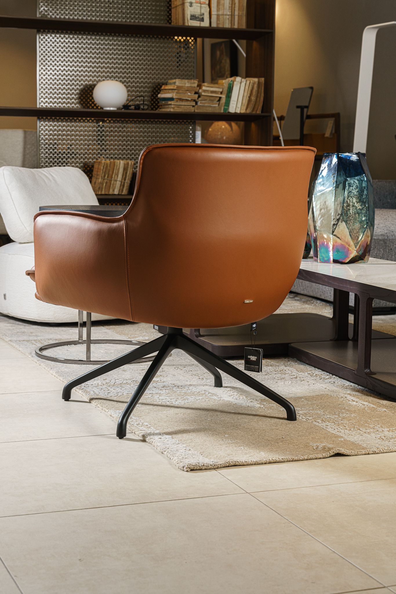 Cattelan Italia Кресло Rhonda Lounge B38 Barrique от Cattelan Italia — в интерьере