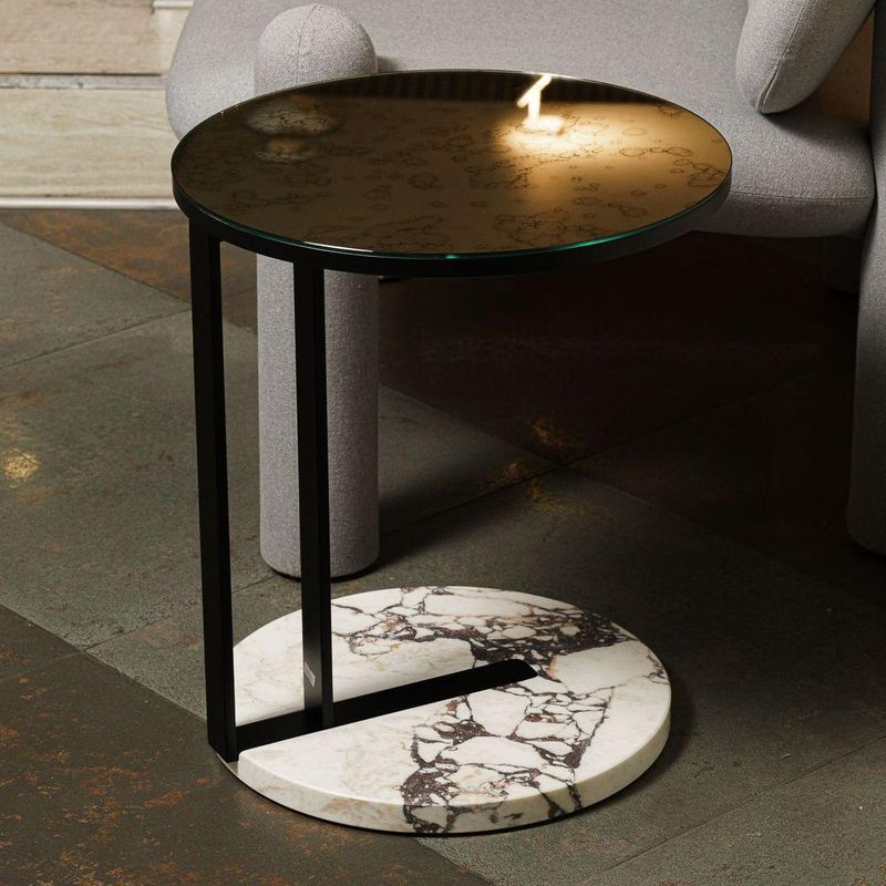 Meridiani Журнальный столик Ralf Old Silver Mirror от Meridiani — в интерьере
