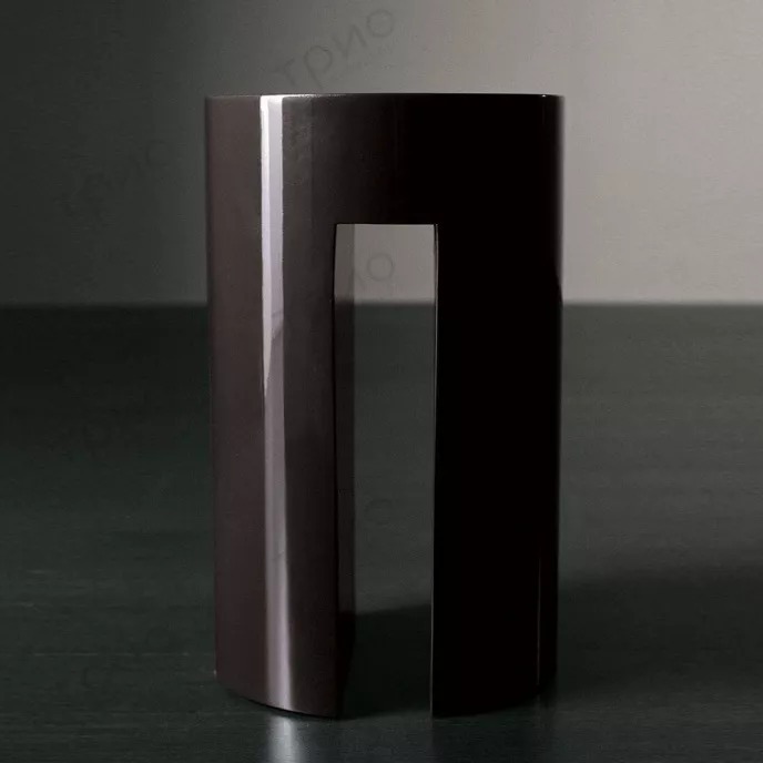 Meridiani Журнальный столик Gong 37 Oak Black от Meridiani — в интерьере