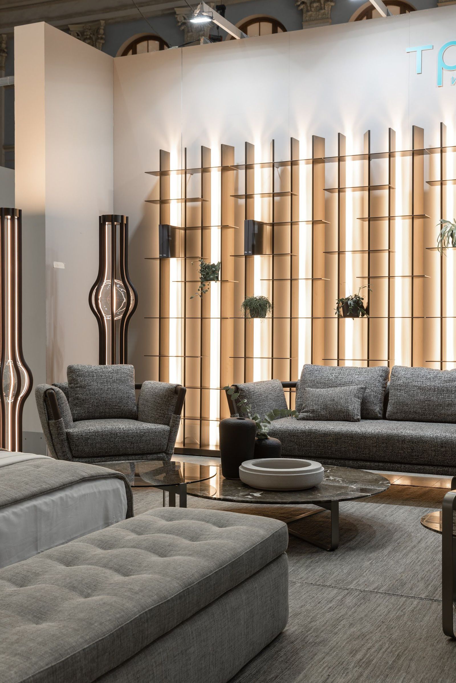 Flou Диван Gaudi 827 Marvin Quarz от Flou — в интерьере